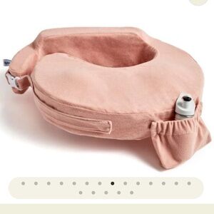 EUC My Brest Friend Deluxe Nursing Pillow Soft Rose